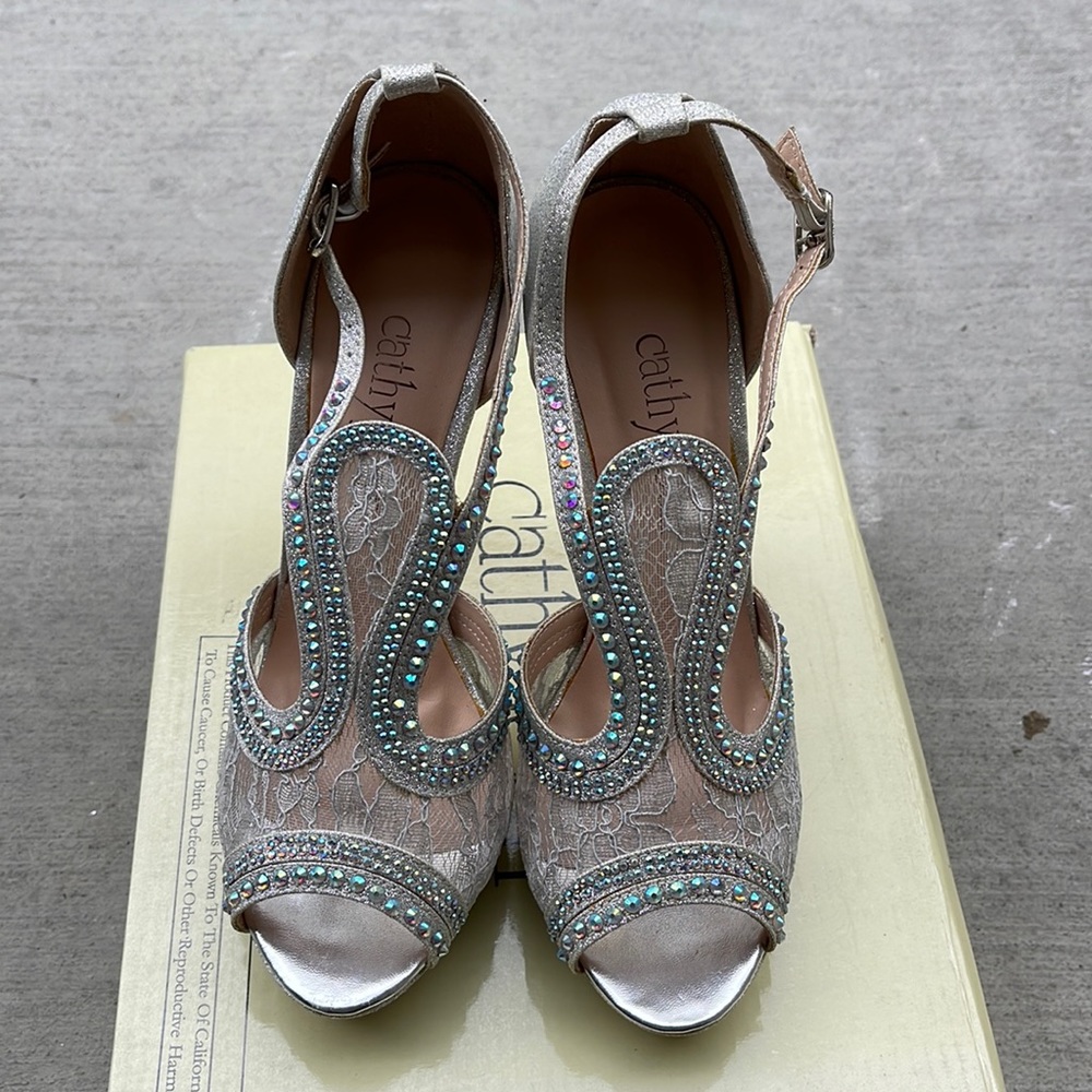 Cathy Jeans Lace Silver Heel